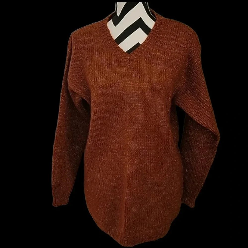 J.R.T. Sweater - Picture 1 of 3